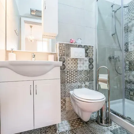 Old Romantic 3 公寓 普拉