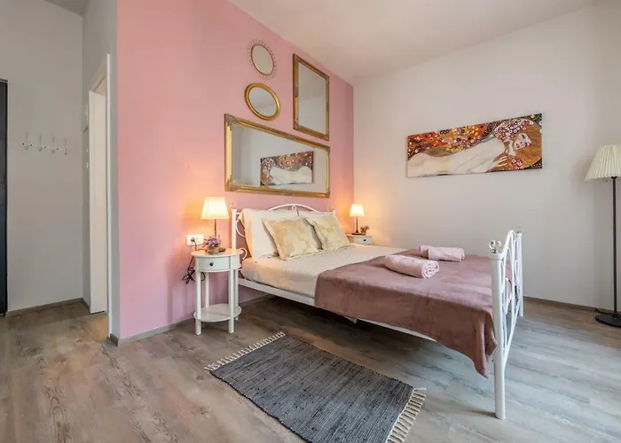 Old Romantic 3 Appartement *