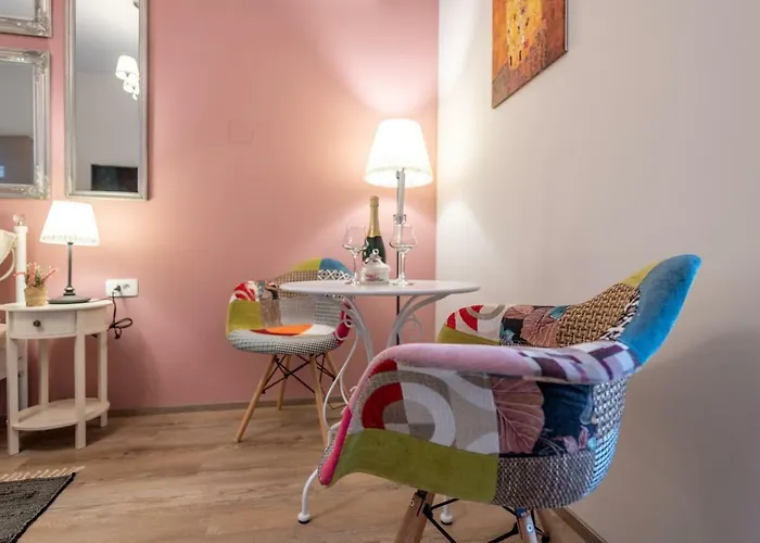 Old Romantic 3 Appartement