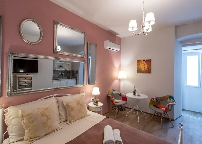 Old Romantic 3 Appartement Pula